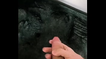 Busco a alguien que me la mame con su salivita roca