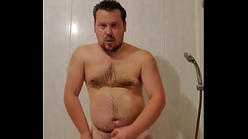 Я люблю дрочить свой огромный вкусный член на камеру thumbnail