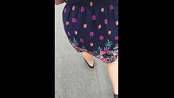 Milf latina captada en las calles es una puta