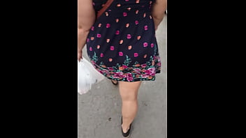 Milf latina captada en las calles es una puta