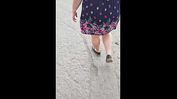 Milf latina captada en las calles es una puta