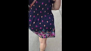 Milf latina captada en las calles es una puta