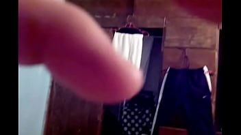 Me la mama esta perra