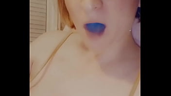 Bonjour toi aussi tu mets n'importe quoi dans ta bouche