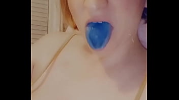 Bonjour toi aussi tu mets n'importe quoi dans ta bouche