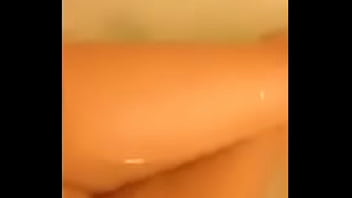 18 yo shelbie in bath