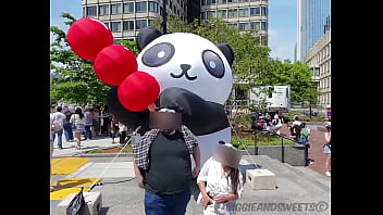 Biggie and i went to panda fest today—a giant street food festival—and it was sooo much fun we wandered we sna
