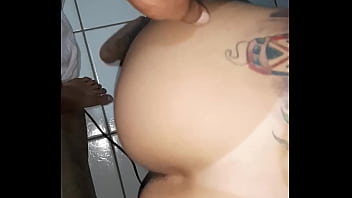 Levando uma surra de pau