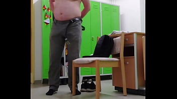 Umziehen auf der arbeit