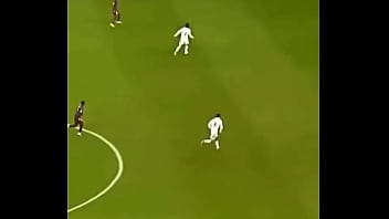 Ronaldinho nas skills mágicas dele