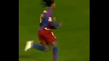 Ronaldinho nas skills mágicas dele
