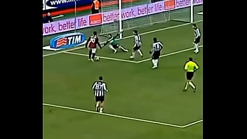 Ronaldinho nas skills mágicas dele