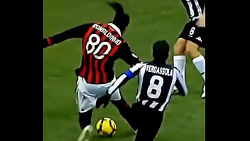 Ronaldinho nas skills mágicas dele