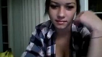 Sexy webcam girl showing off her ass