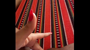 Masturbandome en el anden alfrente de los trabajadores