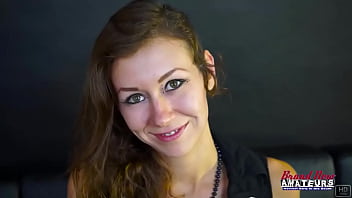 Horny blonde jennifer and cute ginger meredith share sex toys and dildos