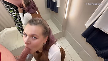 I picked up a curvy girl at the mall