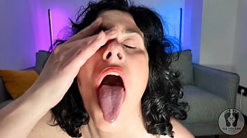 Emma smile nostrils nosejob armpitsjob oiled tits film