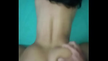 Babysitter levando pau sem dó