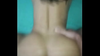 Babysitter levando pau sem dó