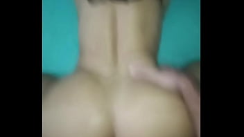 Babysitter levando pau sem dó