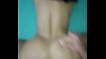 Babysitter levando pau sem dó