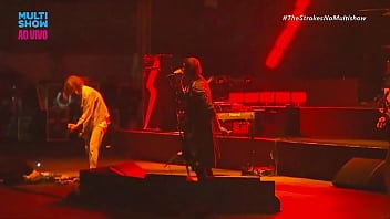 Gordinho sem vontade f*dendo todo mundo que pagou pelo show