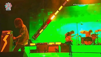 Gordinho sem vontade f*dendo todo mundo que pagou pelo show