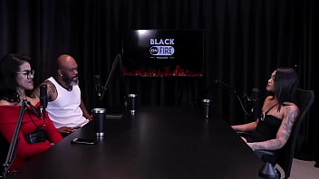 Por ser da área fitness teve bastante solicitações para criar conteúdos pornô solicitou dinheiro para mãe e a informou do que faz jordanna gomes japa joh watch sheer red