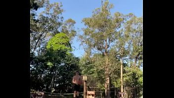 The guys play the rt game i want to play the bskt game every ball i put inos caras fazem rt game quero fazer o bskt ga