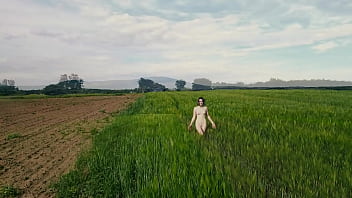 Darcy dark golden shower and pee in the nature