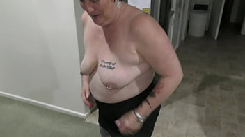 Nz milf argues but told to take out the trash to the street fully naked plus pissing on the way back