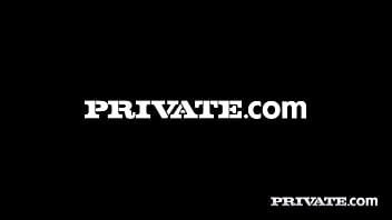 Jenyffer flex and milka debut in anal threesome