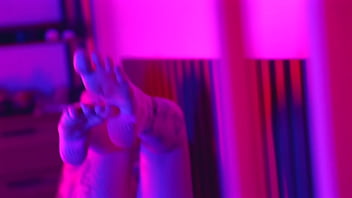 Latin girl sucks her sexy toes with masturbation