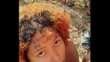 Risky blowjob on the beach i came on her face