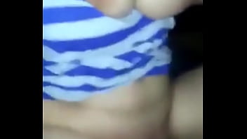 Minha esposa gozando igual um homem na rola do negão safado não aguento o tesão e gozou dentro da minha esposa