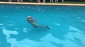 Big Cock In The Water thumbnail