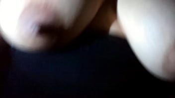 Tetona cabalgando mi verga busty riding my dick