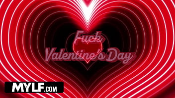 Who needs chocolates and flowers when you can have a face full of cum