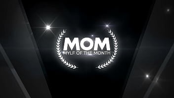 Who needs chocolates and flowers when you can have a face full of cum