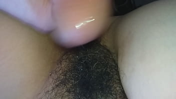 Penetrando un coño caliente