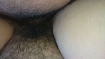 Penetrando un coño caliente