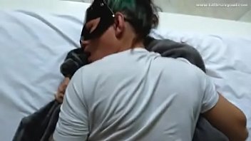 Blk whore masturbation pussy