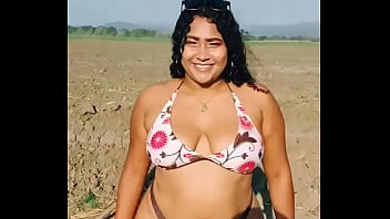 Gordita baila sensual