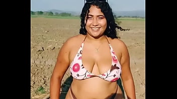 Gordita baila sensual