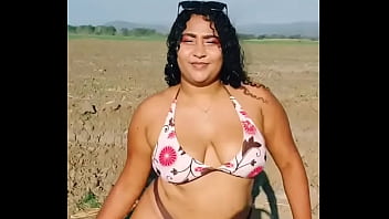 Gordita baila sensual