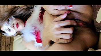 女王様、クリスマス衣装でオナニー