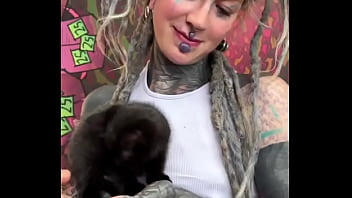 Kittens kittens kittens what’s your favorite kitten moment #kittenobsession #furry #cuddlebuddies #inkedmode