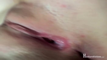 Pixie shows off nude