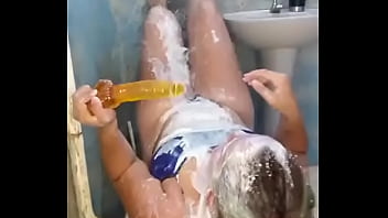 Desafio leite vômito e rola gigante na garganta até me arrebentar